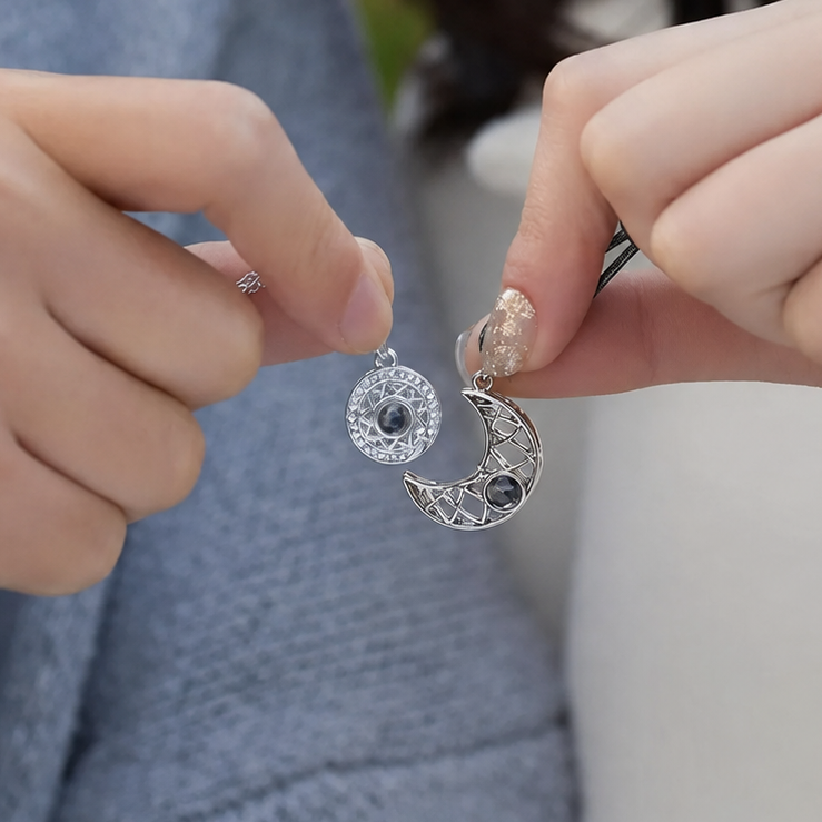 personalized photo necklace solare